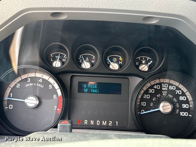 image for item ES5888 2012 Ford F250 Super Duty Crew Cab pickup truck