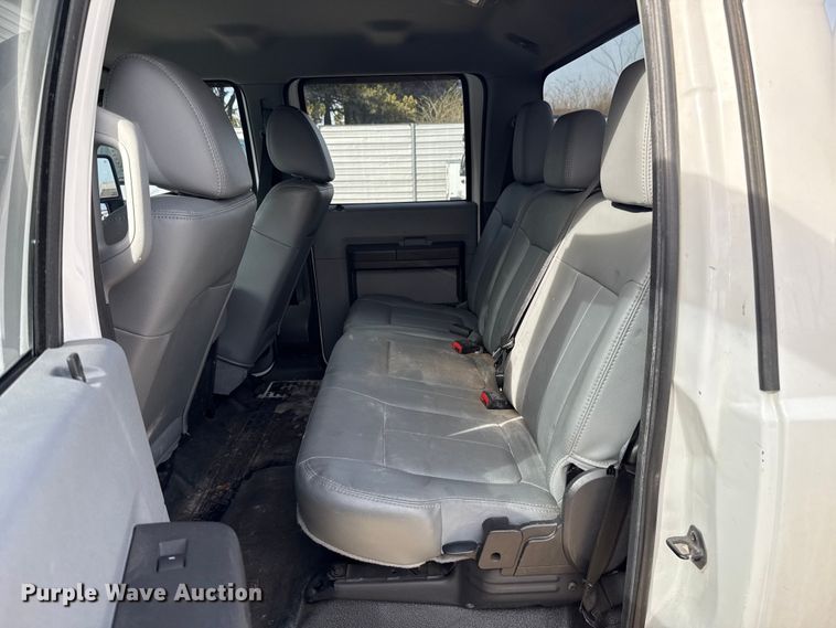 image for item ES5888 2012 Ford F250 Super Duty Crew Cab pickup truck