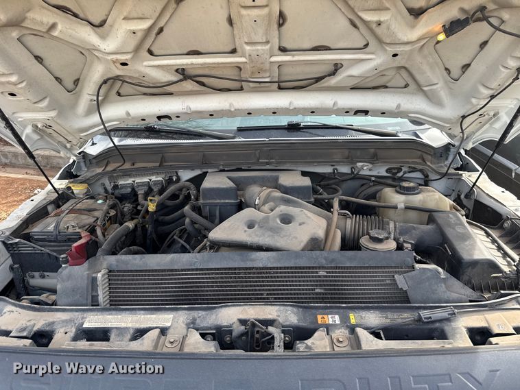 image for item ES5888 2012 Ford F250 Super Duty Crew Cab pickup truck