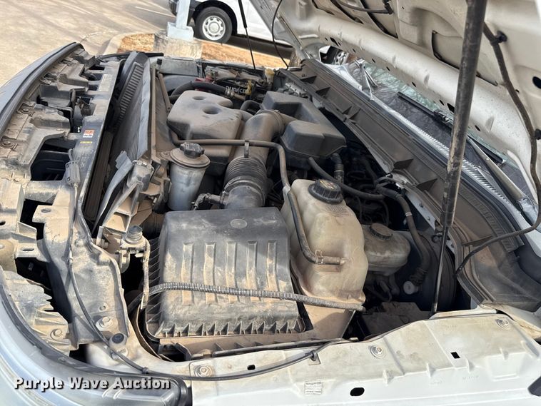 image for item ES5888 2012 Ford F250 Super Duty Crew Cab pickup truck