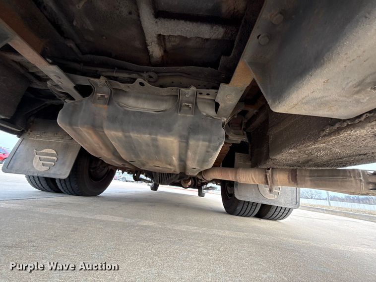 image for item ES5917 2016 Ford F350 Super Duty ambulance