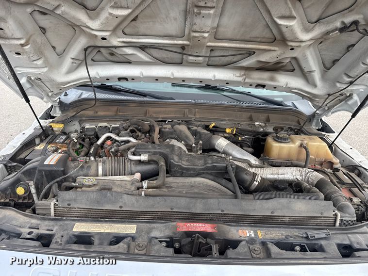 image for item ES5917 2016 Ford F350 Super Duty ambulance