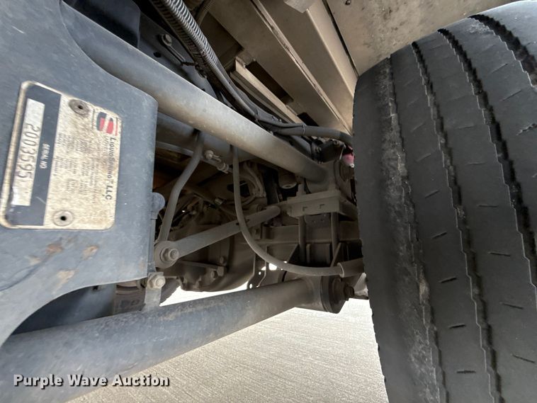 image for item ES5918 2016 Ford F450 Super Duty ambulance