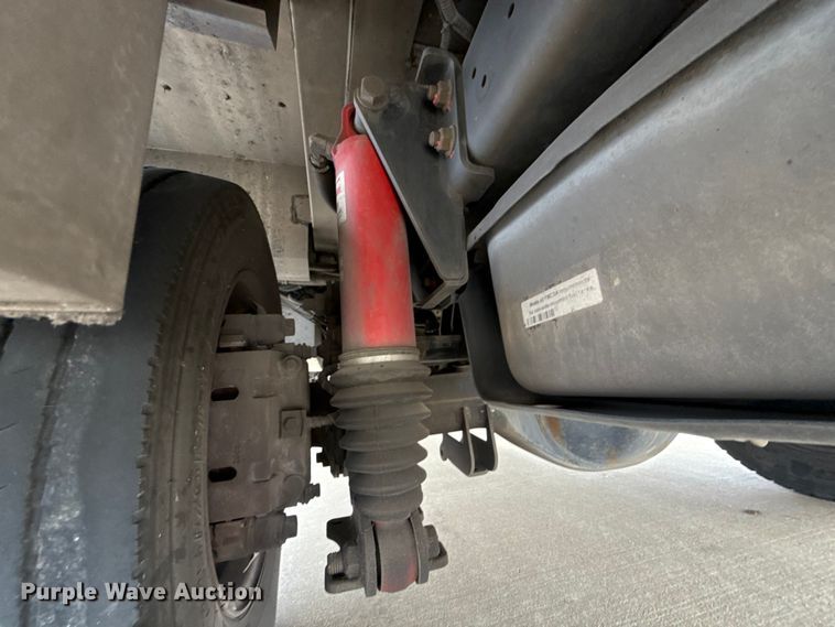 image for item ES5918 2016 Ford F450 Super Duty ambulance