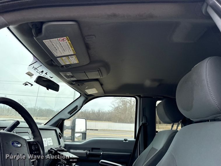 image for item ES5918 2016 Ford F450 Super Duty ambulance