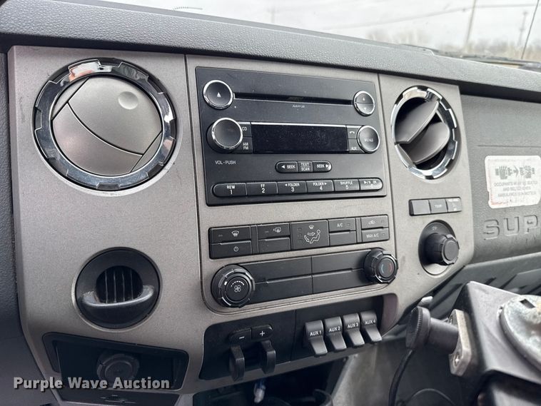 image for item ES5918 2016 Ford F450 Super Duty ambulance