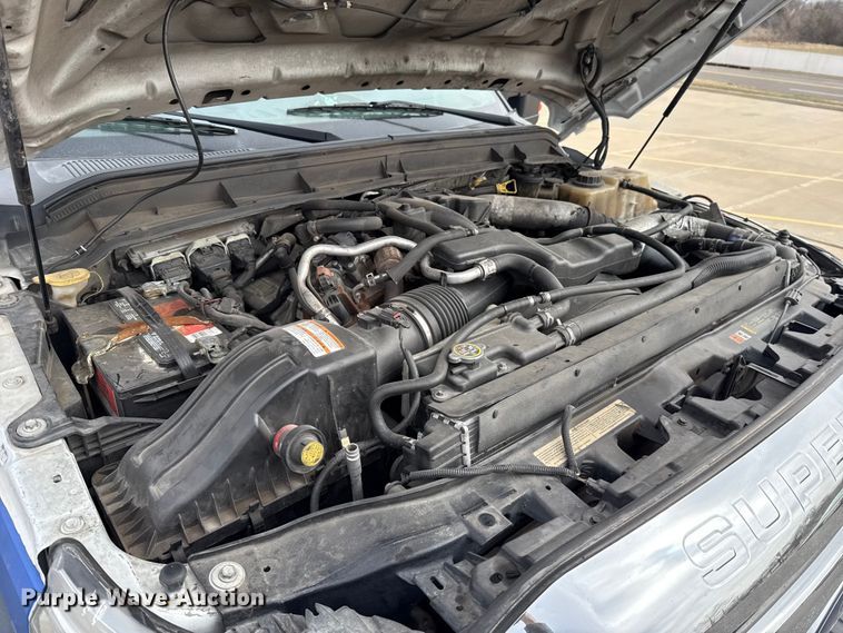 image for item ES5918 2016 Ford F450 Super Duty ambulance