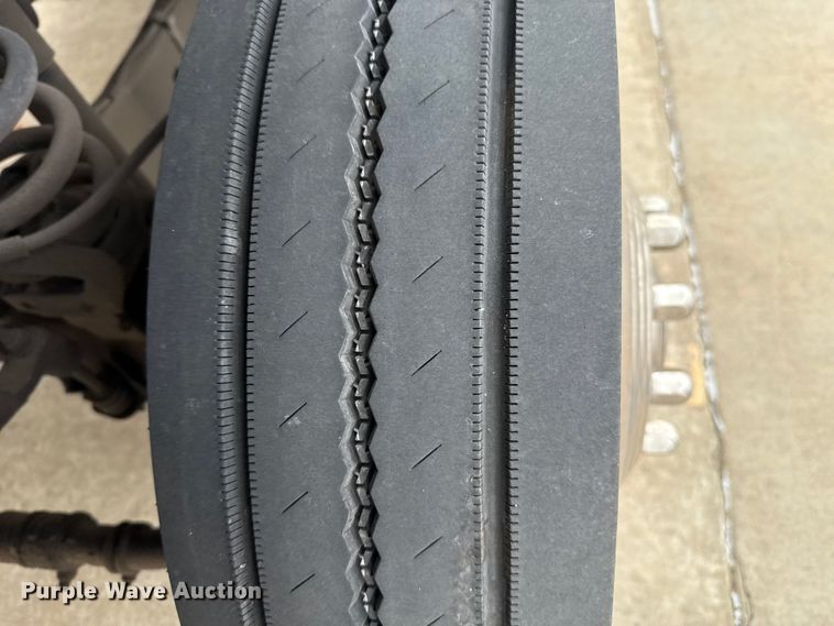 image for item ES5918 2016 Ford F450 Super Duty ambulance