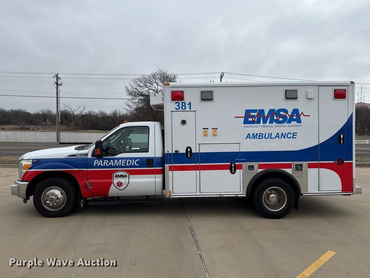 image for item ES5919 2016 Ford F350 Super Duty ambulance