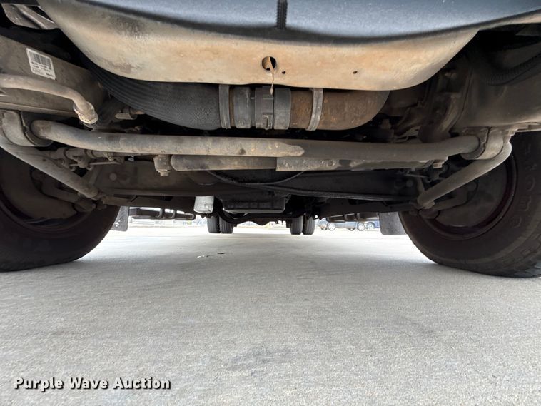 image for item ES5919 2016 Ford F350 Super Duty ambulance