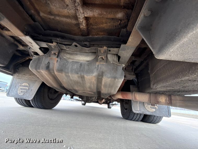 image for item ES5919 2016 Ford F350 Super Duty ambulance