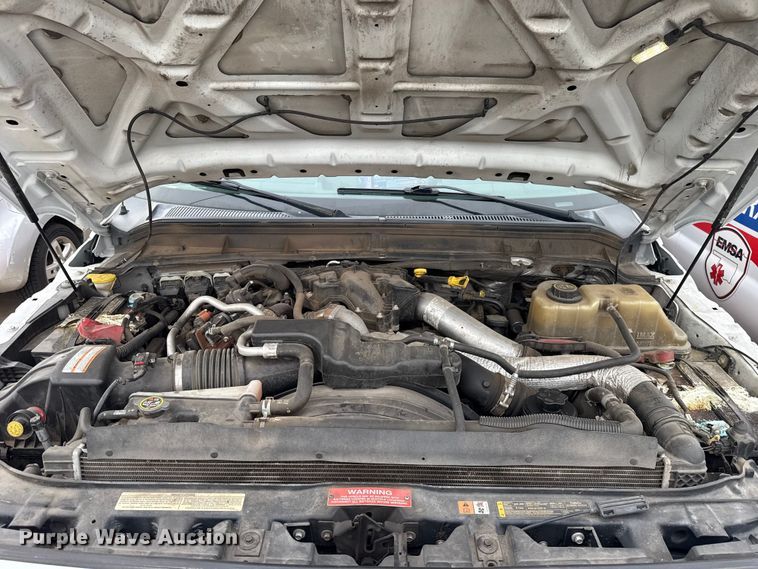 image for item ES5919 2016 Ford F350 Super Duty ambulance