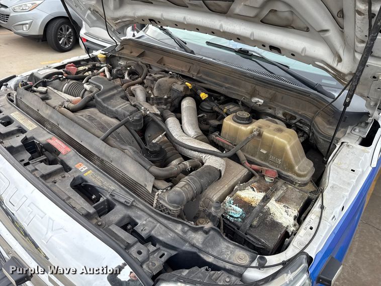 image for item ES5919 2016 Ford F350 Super Duty ambulance