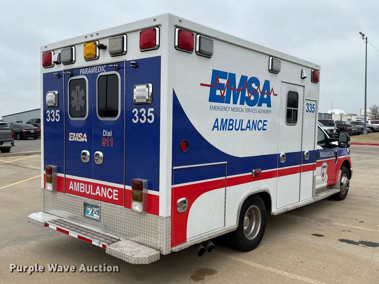image for item ES5920 2019 Ford F350 Super Duty ambulance