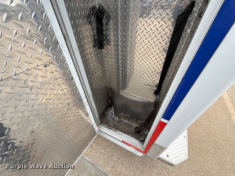 image for item ES5920 2019 Ford F350 Super Duty ambulance