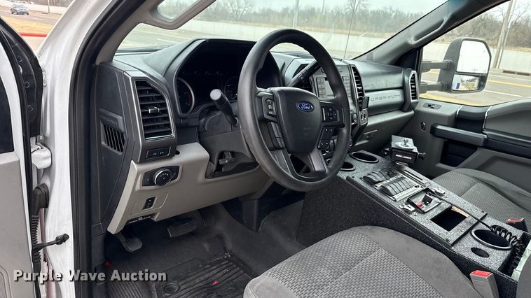 image for item ES5920 2019 Ford F350 Super Duty ambulance