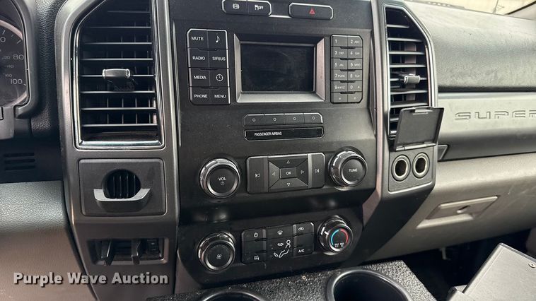 image for item ES5920 2019 Ford F350 Super Duty ambulance