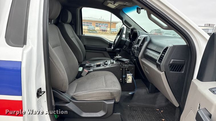 image for item ES5920 2019 Ford F350 Super Duty ambulance