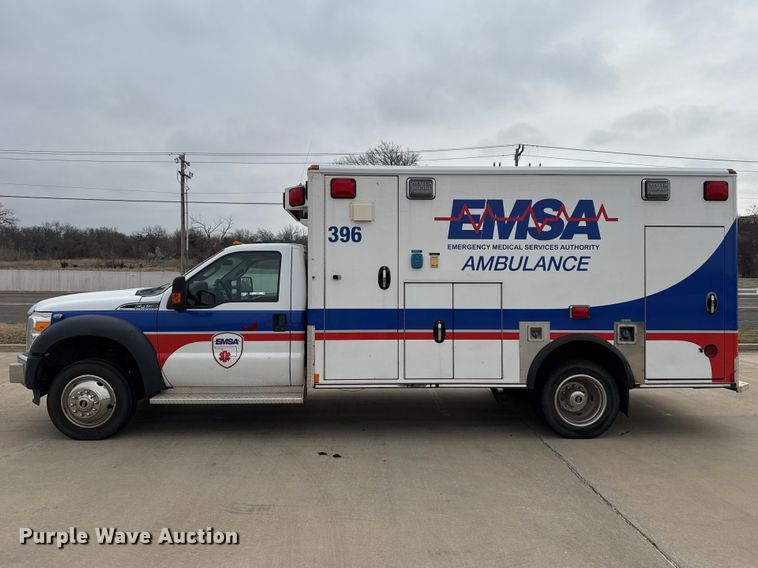 image for item ES5921 2014 Ford F450 Super Duty ambulance