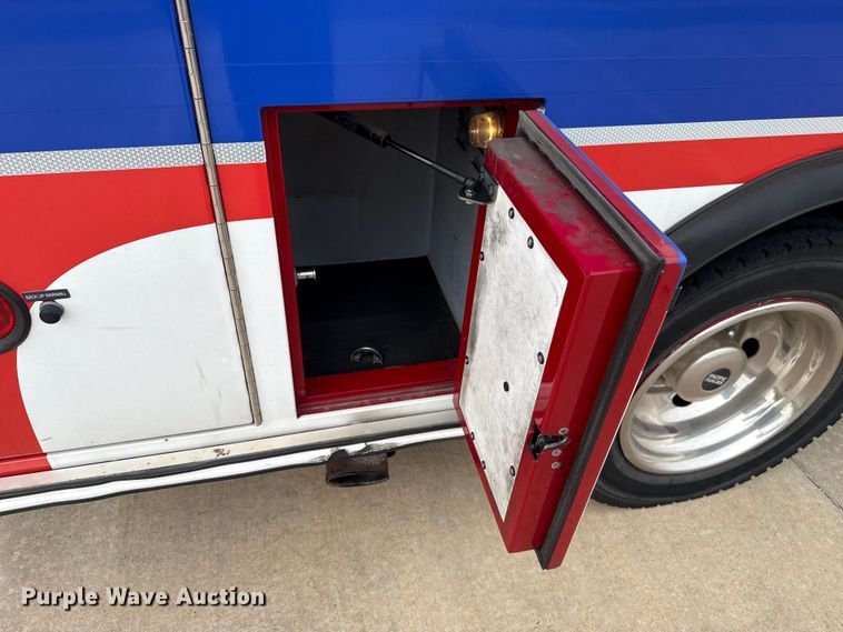 image for item ES5921 2014 Ford F450 Super Duty ambulance