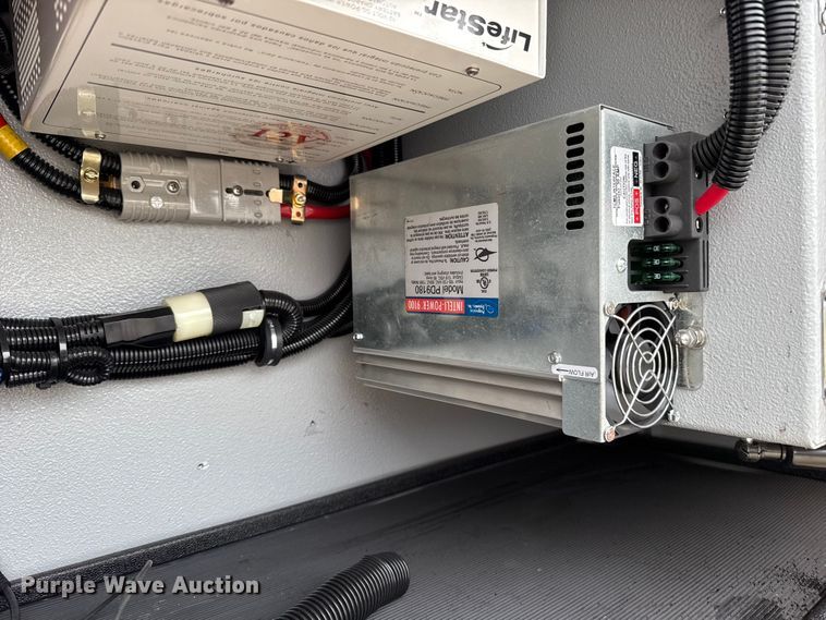 image for item ES5921 2014 Ford F450 Super Duty ambulance