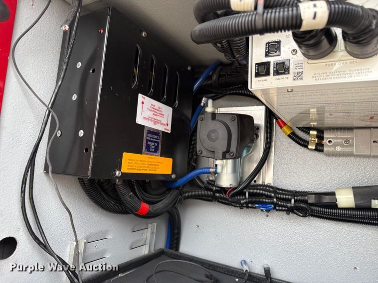 image for item ES5921 2014 Ford F450 Super Duty ambulance