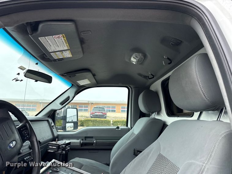 image for item ES5921 2014 Ford F450 Super Duty ambulance