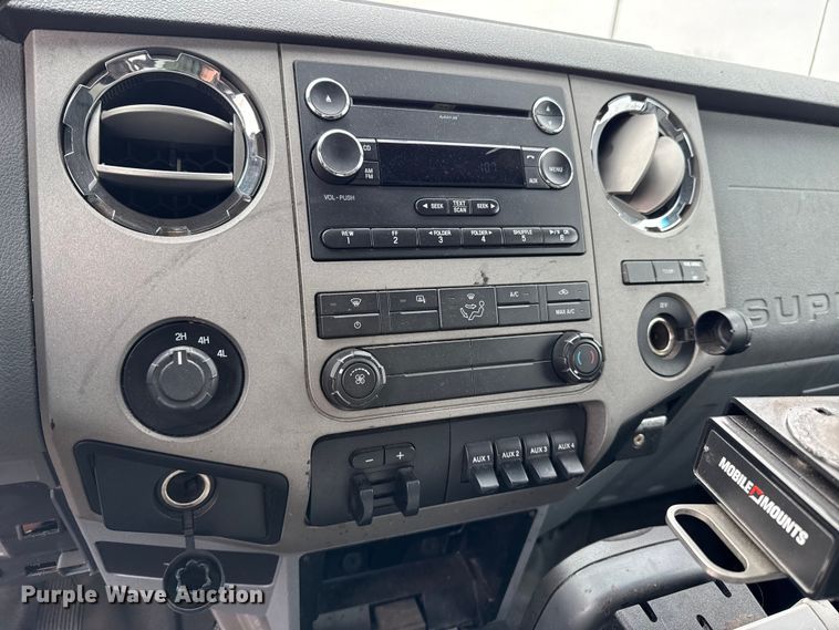 image for item ES5921 2014 Ford F450 Super Duty ambulance