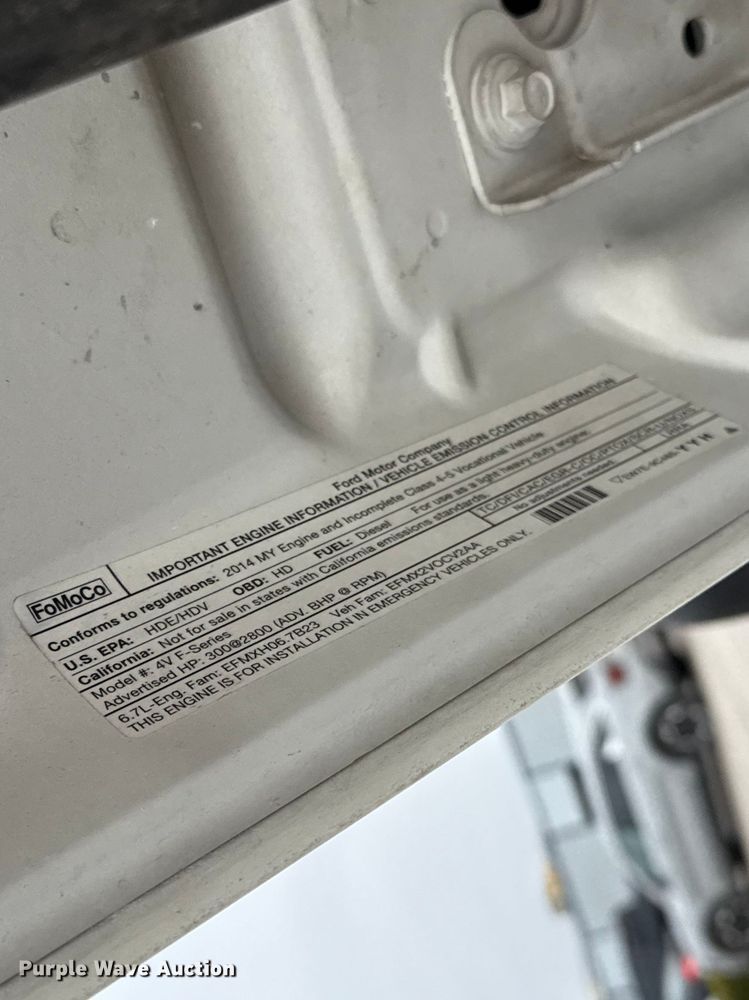 image for item ES5921 2014 Ford F450 Super Duty ambulance