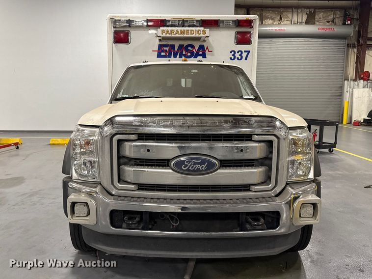 image for item ES5922 2013 Ford F450 Super Duty ambulance