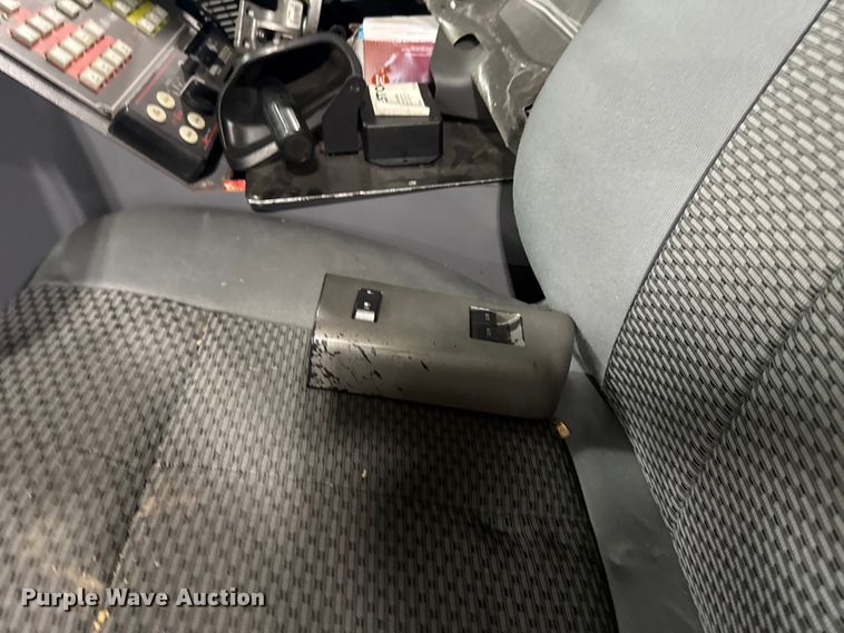 image for item ES5922 2013 Ford F450 Super Duty ambulance