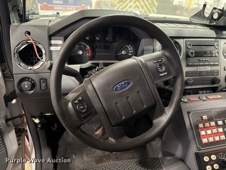 image for item ES5922 2013 Ford F450 Super Duty ambulance