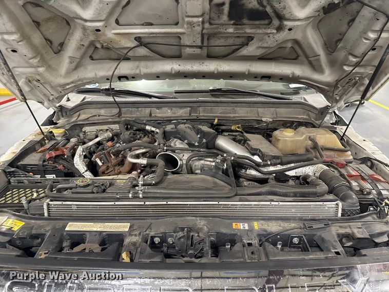 image for item ES5922 2013 Ford F450 Super Duty ambulance