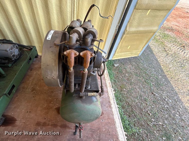 image for item ES5925 Speedaire 3Z243C air compressor