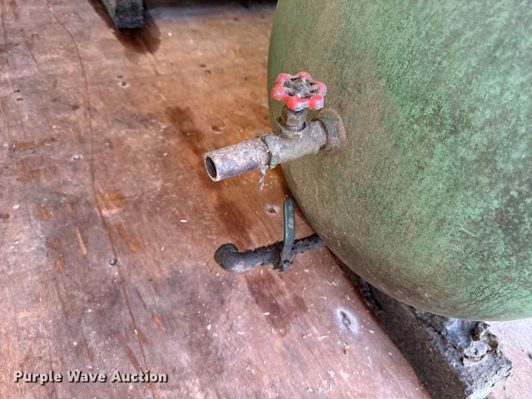 image for item ES5925 Speedaire 3Z243C air compressor