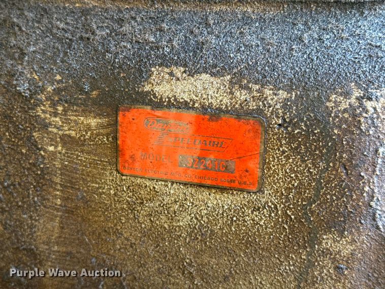 image for item ES5925 Speedaire 3Z243C air compressor