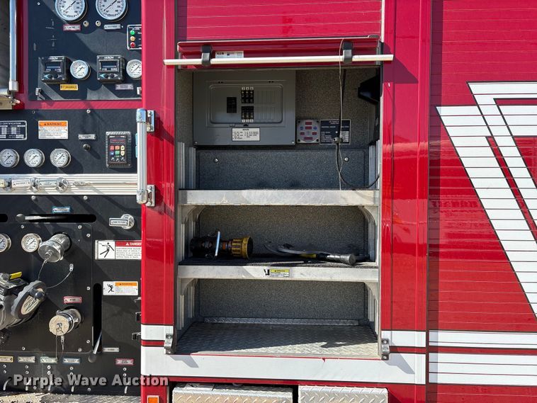 image for item ES8553 2013 E-one Cyclone ladder fire truck