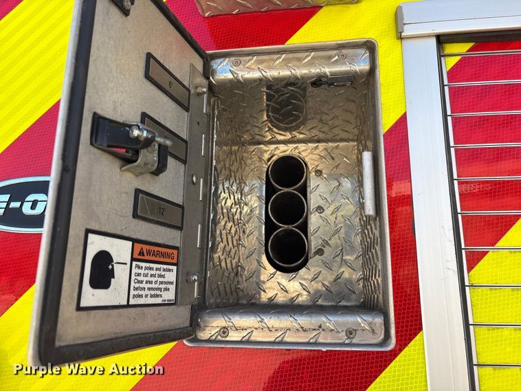 image for item ES8553 2013 E-one Cyclone ladder fire truck