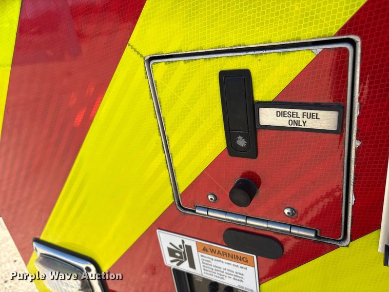 image for item ES8553 2013 E-one Cyclone ladder fire truck