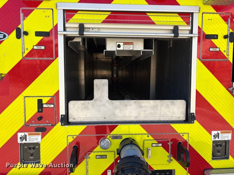 image for item ES8553 2013 E-one Cyclone ladder fire truck