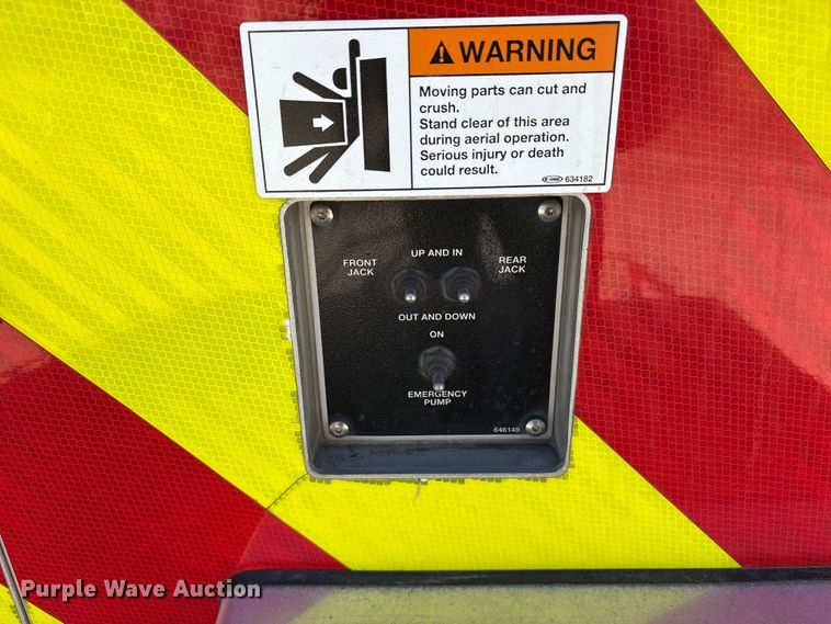 image for item ES8553 2013 E-one Cyclone ladder fire truck