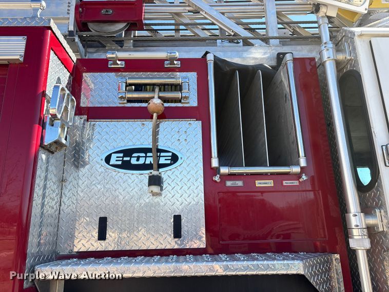 image for item ES8553 2013 E-one Cyclone ladder fire truck