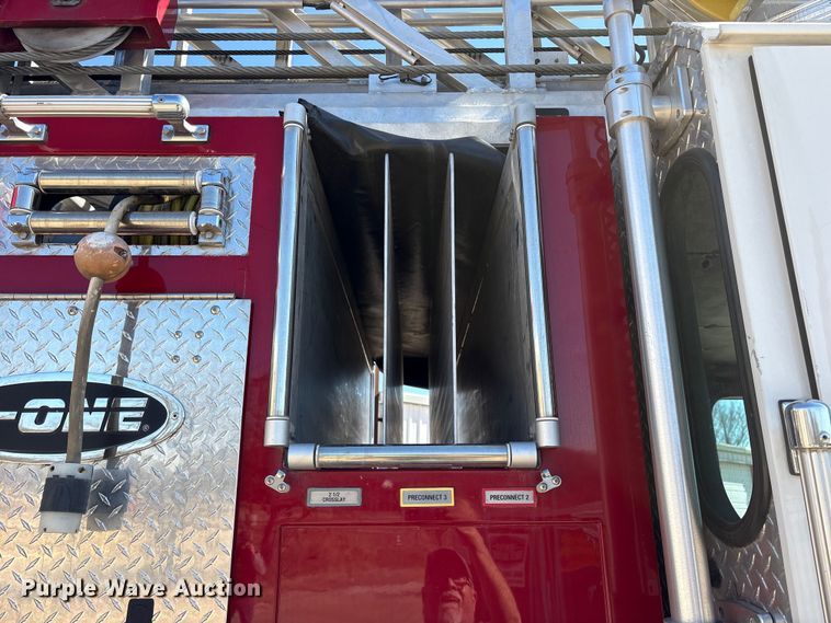 image for item ES8553 2013 E-one Cyclone ladder fire truck