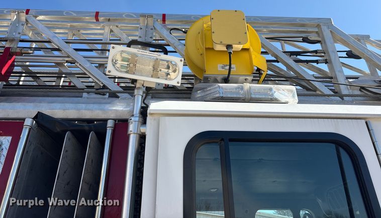 image for item ES8553 2013 E-one Cyclone ladder fire truck