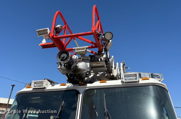 image for item ES8553 2013 E-one Cyclone ladder fire truck