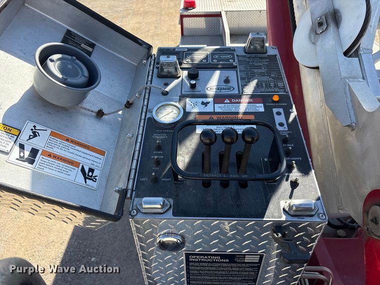 image for item ES8553 2013 E-one Cyclone ladder fire truck