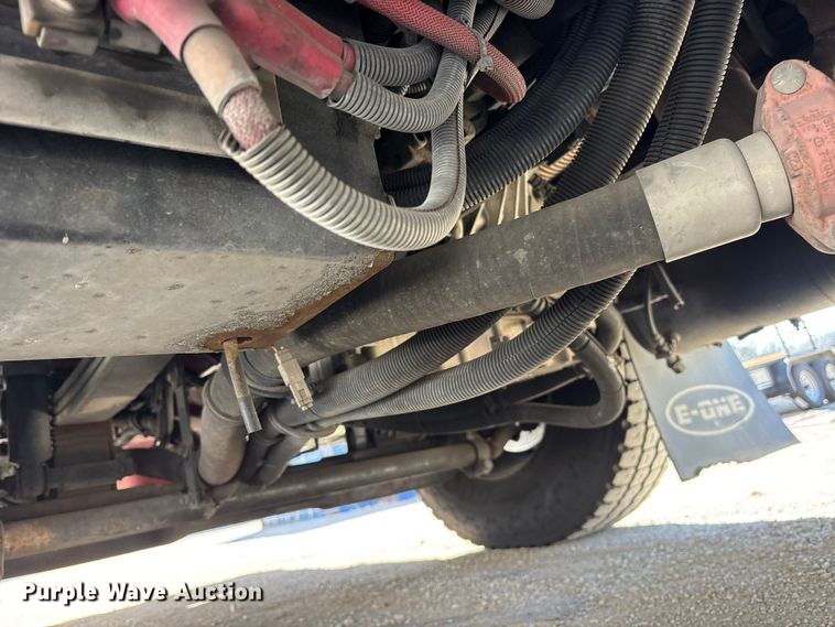 image for item ES8553 2013 E-one Cyclone ladder fire truck