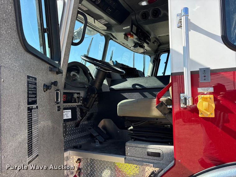 image for item ES8553 2013 E-one Cyclone ladder fire truck