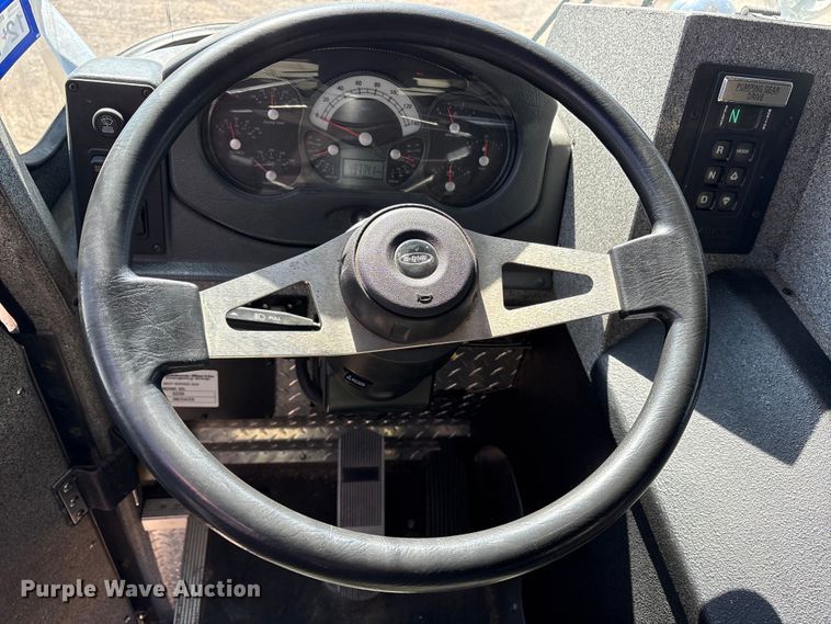 image for item ES8553 2013 E-one Cyclone ladder fire truck