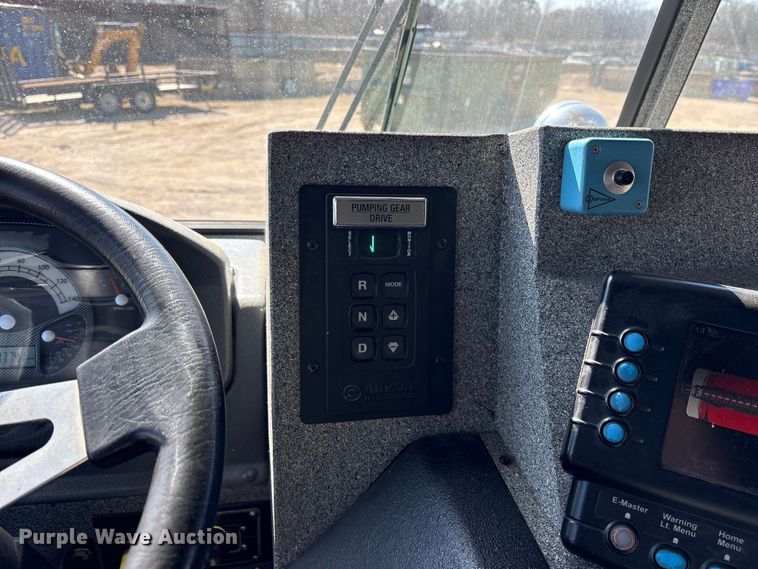 image for item ES8553 2013 E-one Cyclone ladder fire truck